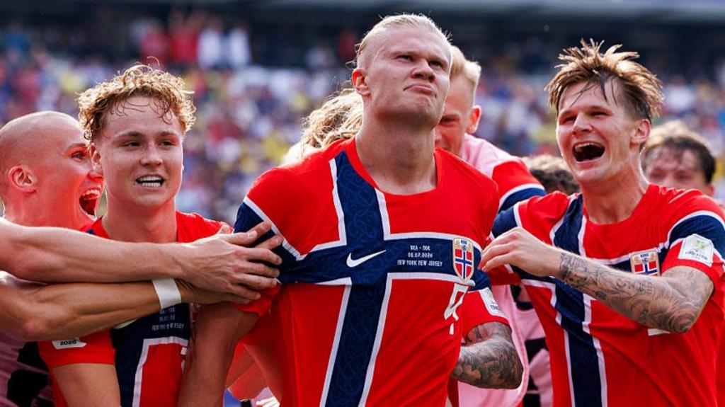 Norway players celebrate at the 2026 World Cup
